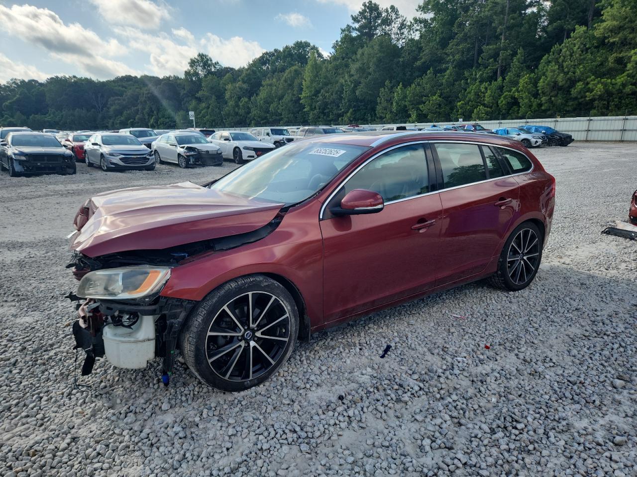 VOLVO V60 T5 PLATINUM 2016