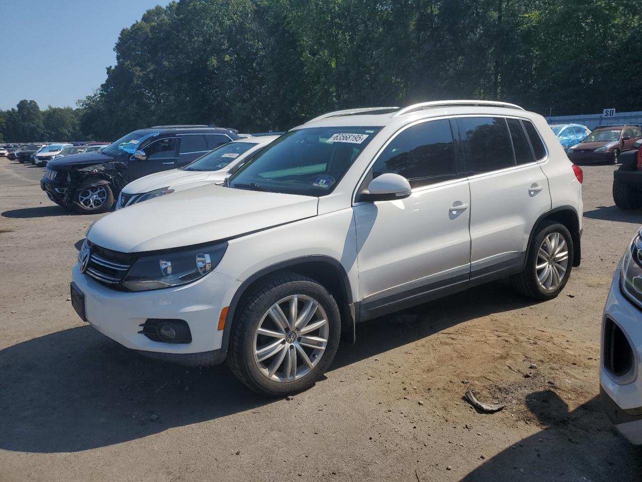 VOLKSWAGEN TIGUAN 2013
