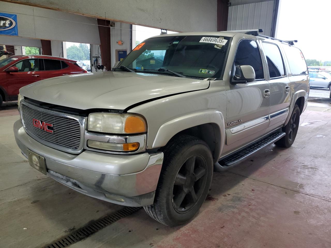 GMC YUKON XL C 2004