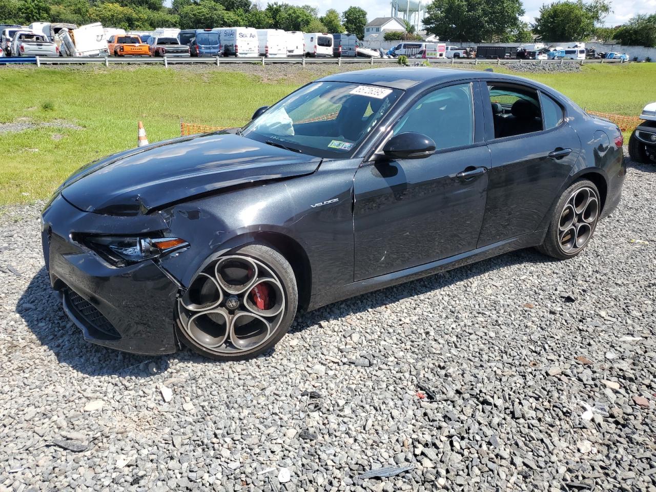 ALFA ROMEO GIULIA TI 2023