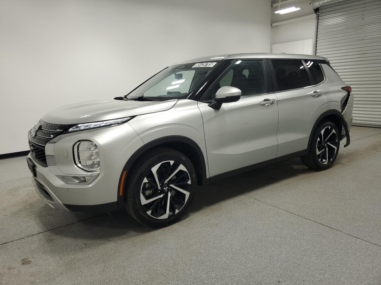 MITSUBISHI OUTLANDER 2024