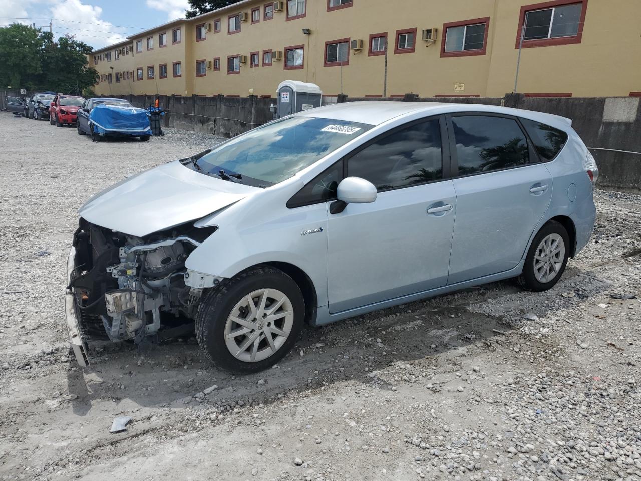 TOYOTA PRIUS V 2014