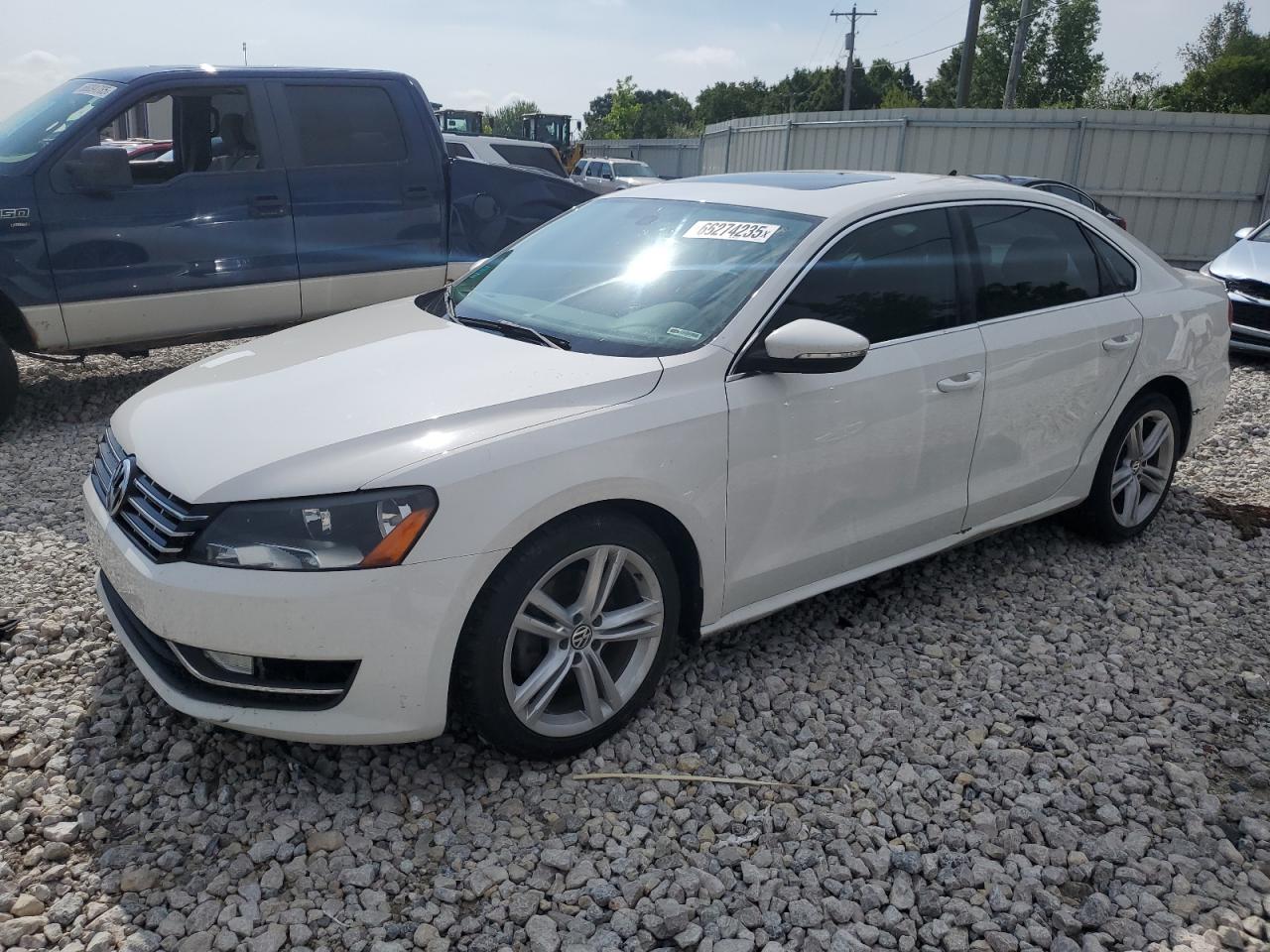 VOLKSWAGEN PASSAT SE 2012