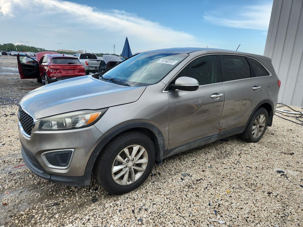 KIA SORENTO LX 2017