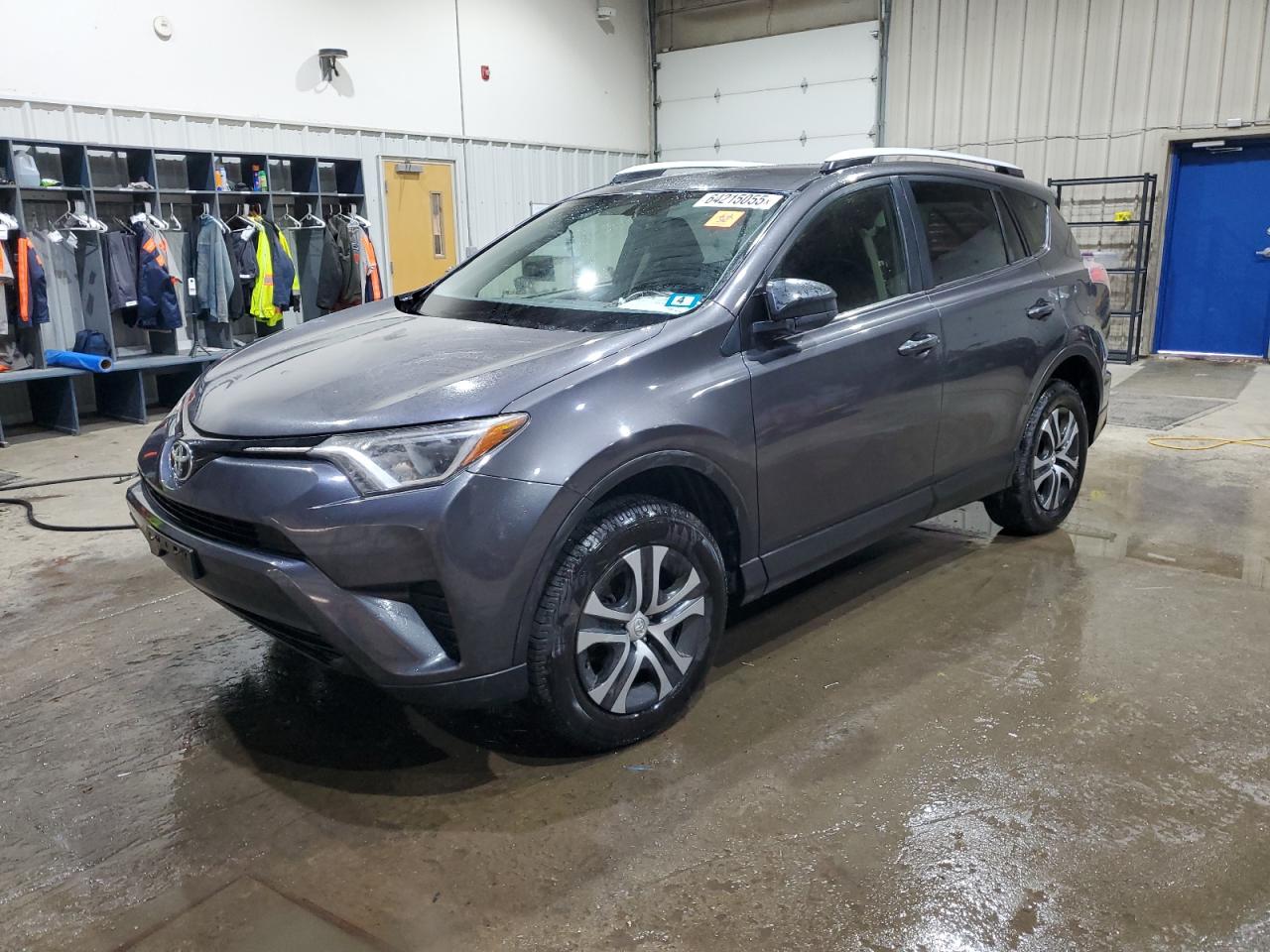 TOYOTA RAV4 LE 2016