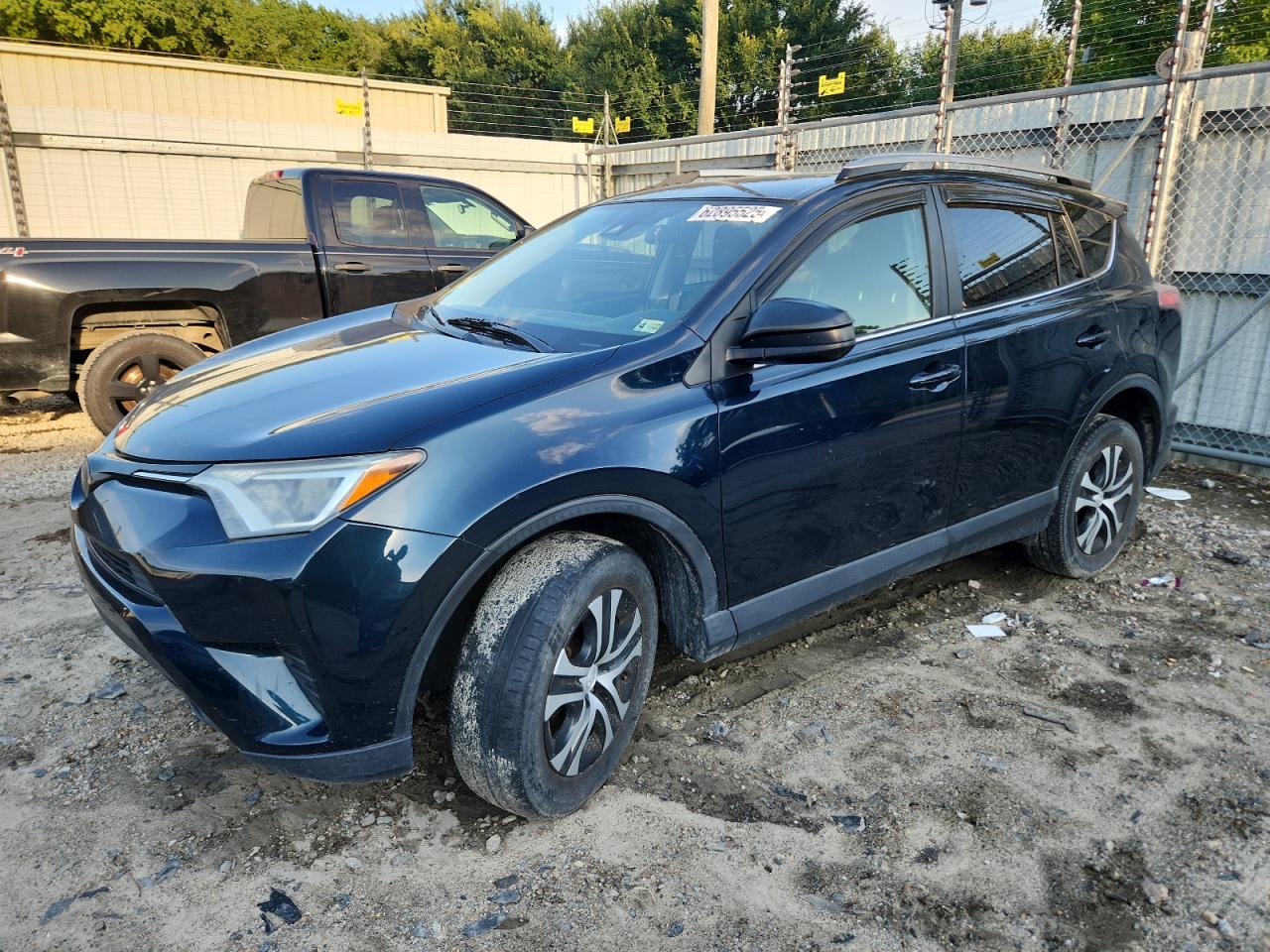 TOYOTA RAV4 LE 2018