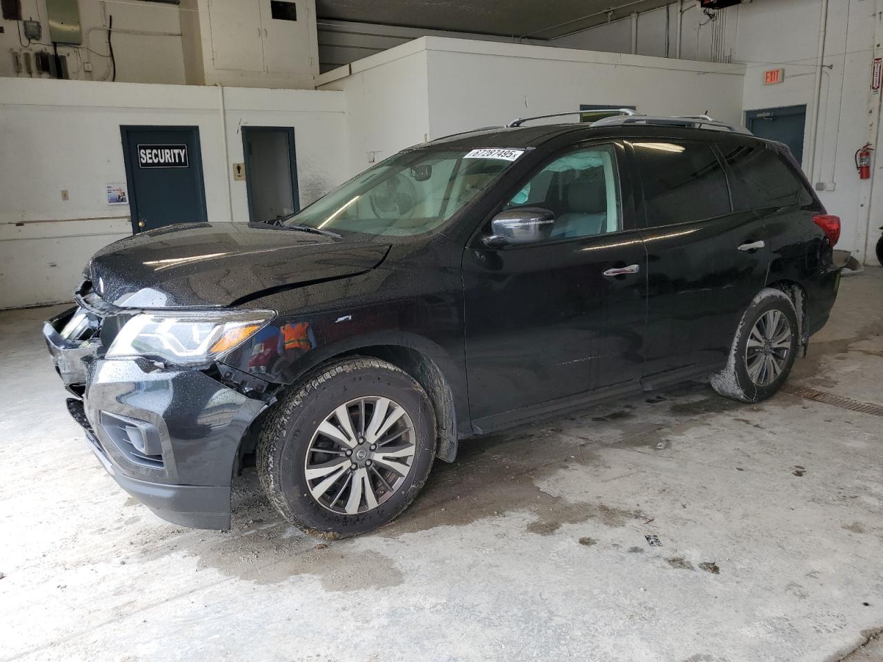 NISSAN PATHFINDER 2018