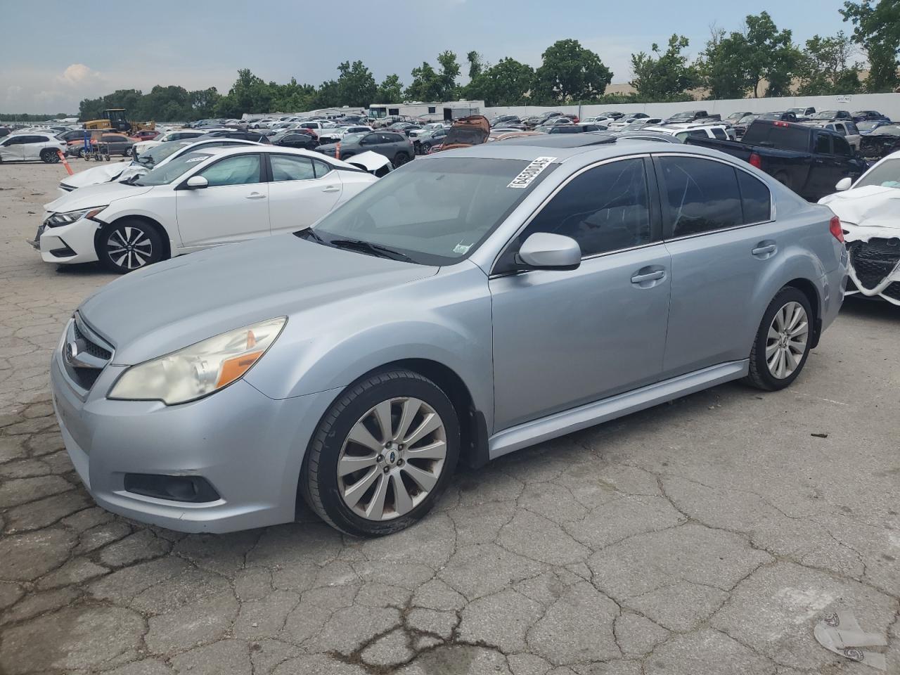 SUBARU LEGACY 2.5I LIMITED 2012