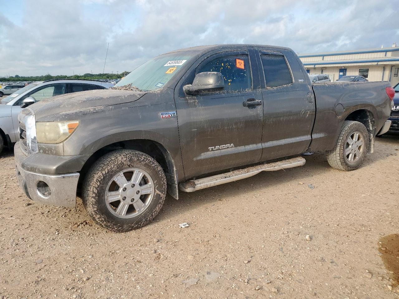TOYOTA TUNDRA DOU 2007