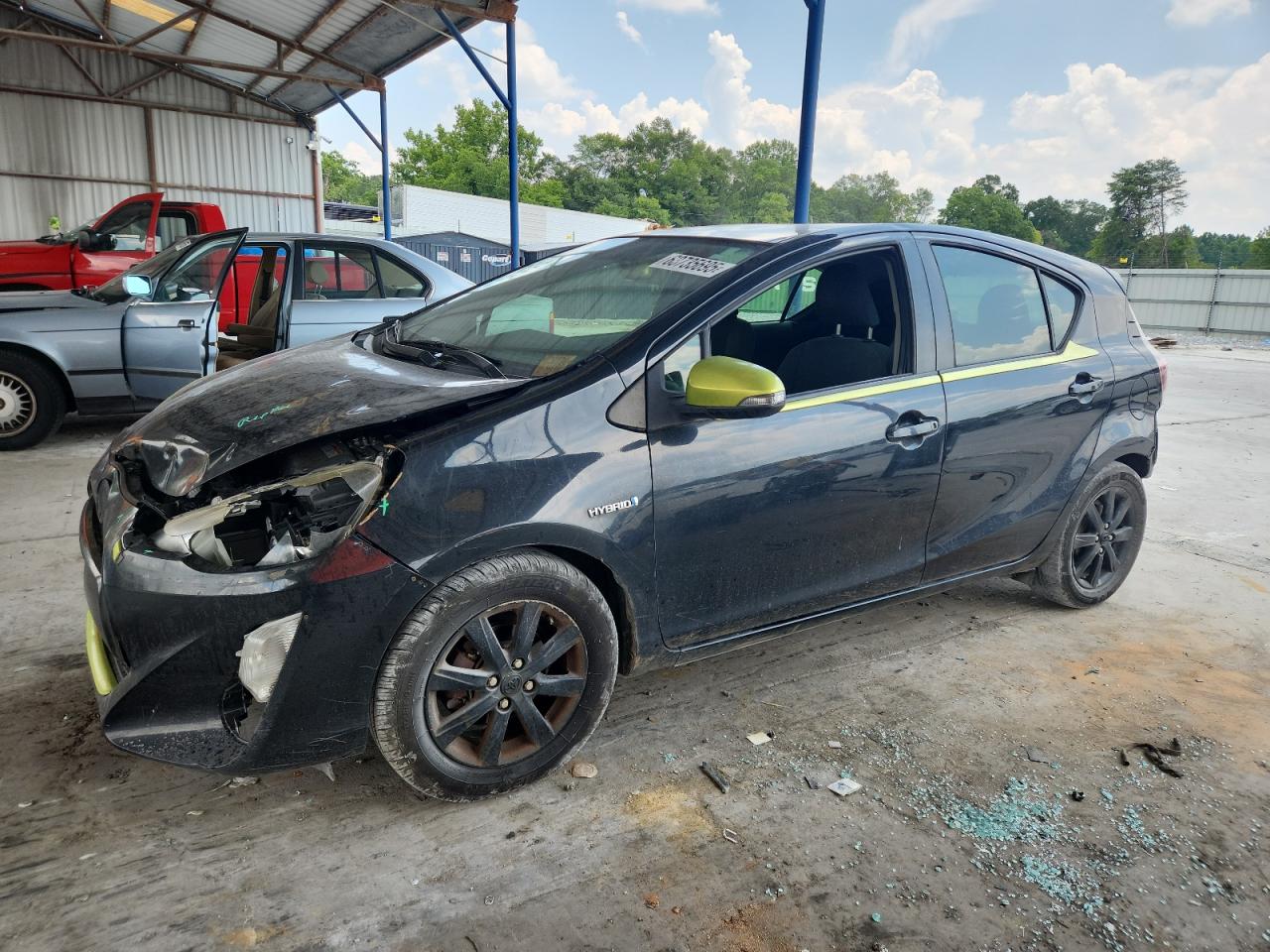 TOYOTA PRIUS C 2016