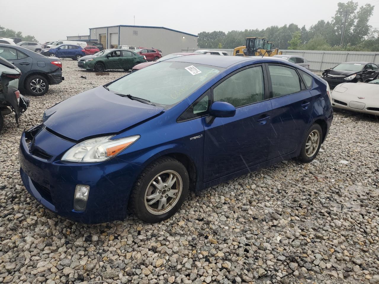 TOYOTA PRIUS 2011
