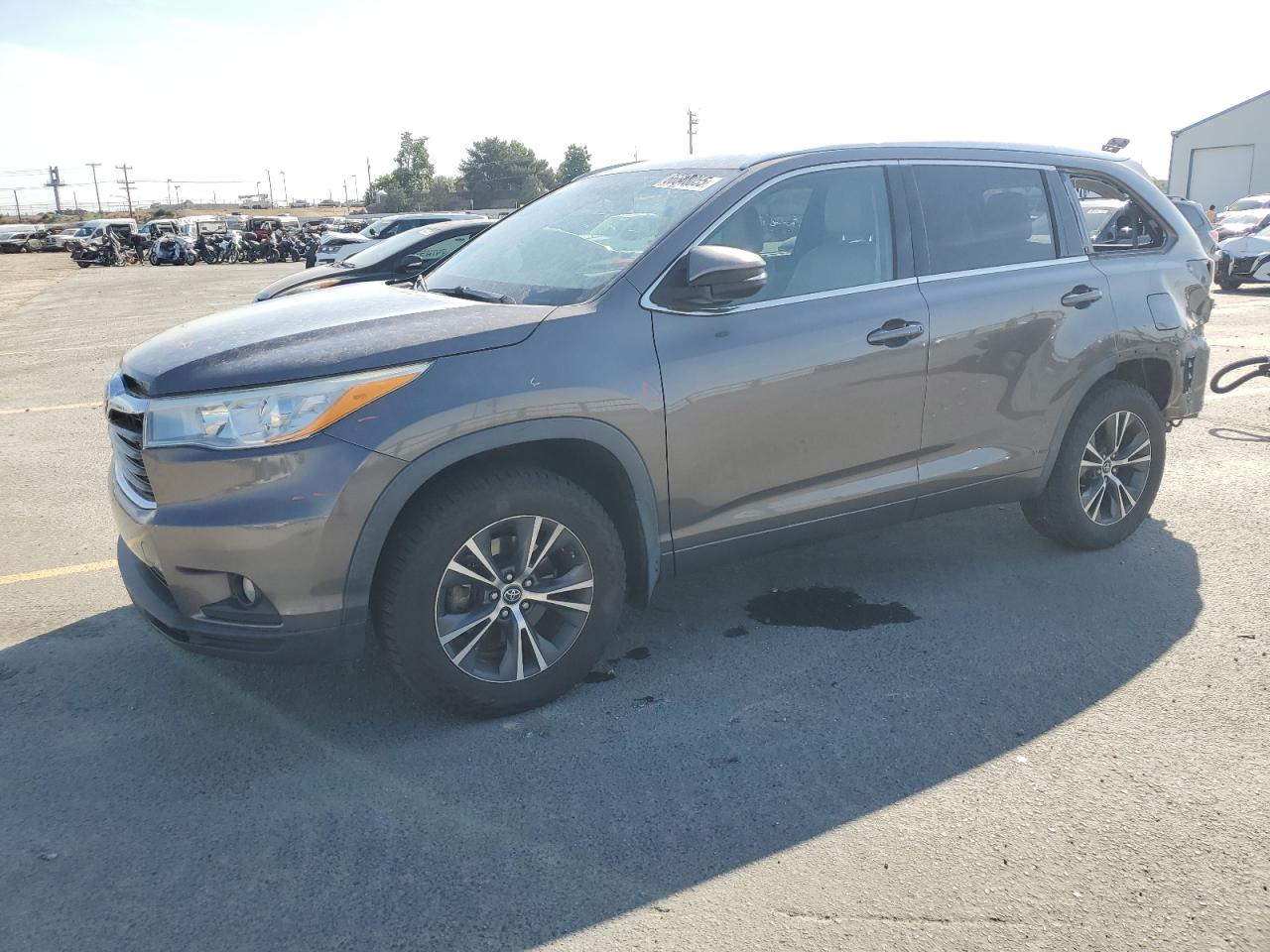 TOYOTA HIGHLANDER 2016