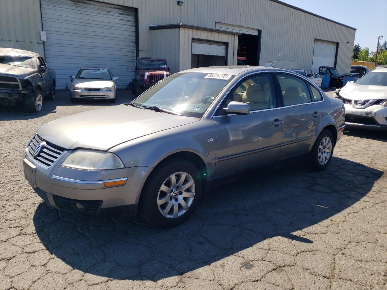 VOLKSWAGEN PASSAT GLS 2001