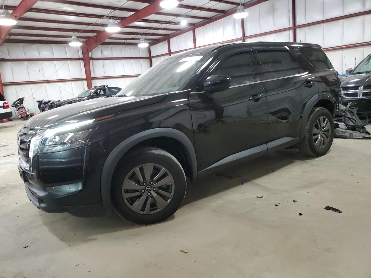 NISSAN PATHFINDER 2023