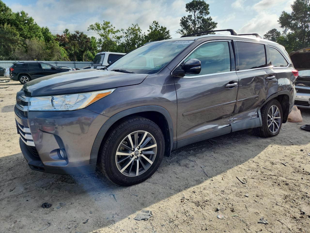 TOYOTA HIGHLANDER 2019