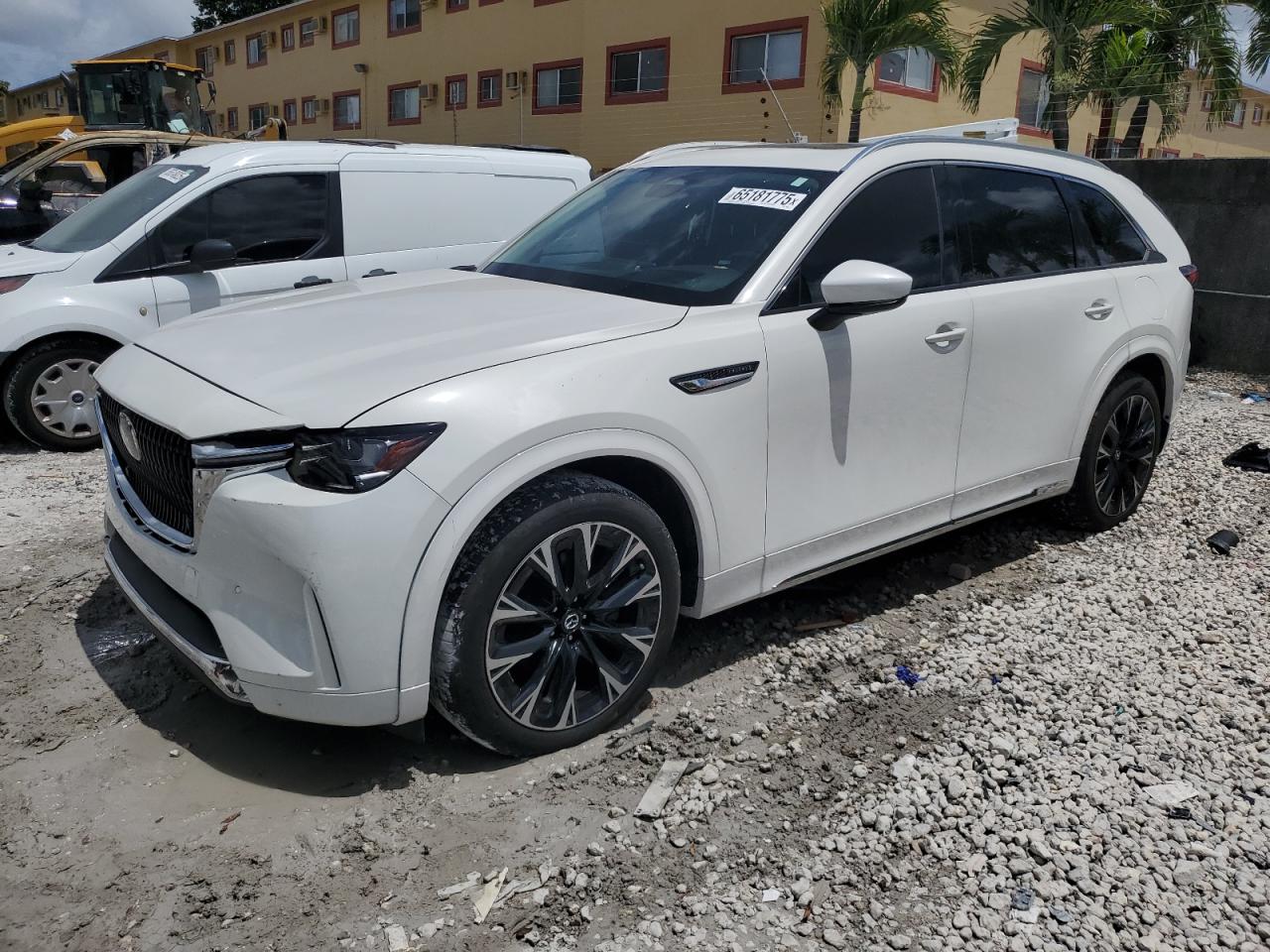 MAZDA CX-90 2024