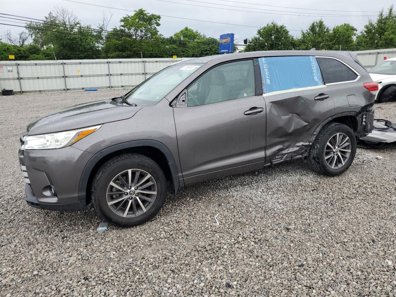 TOYOTA HIGHLANDER 2018