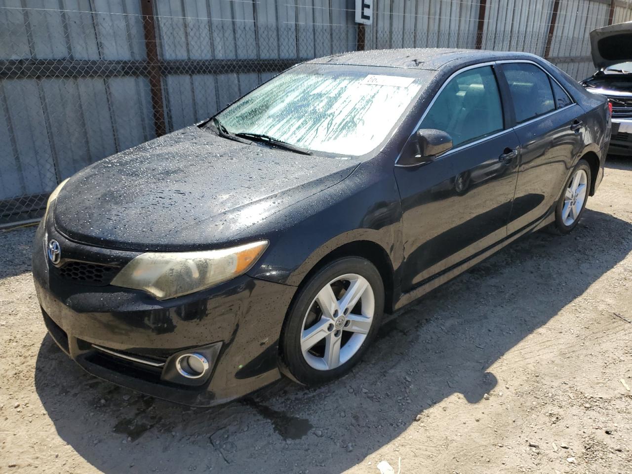 TOYOTA CAMRY BASE 2012