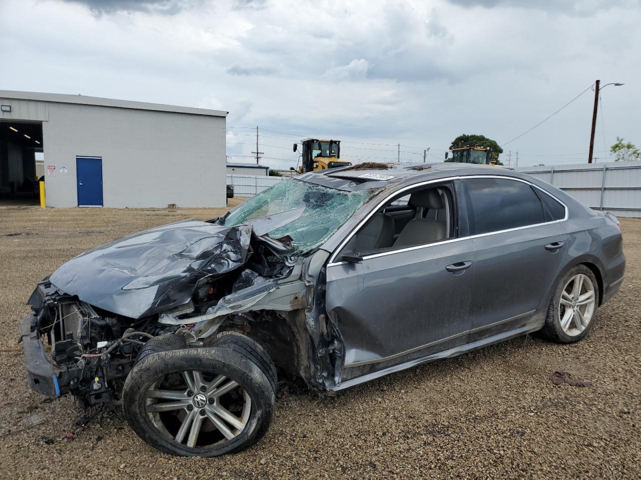VOLKSWAGEN PASSAT SE 2012