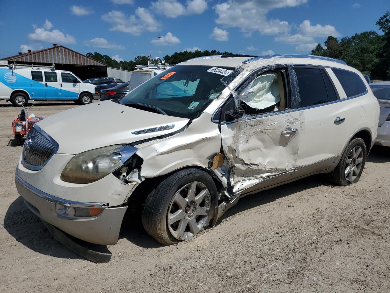 BUICK ENCLAVE 2010