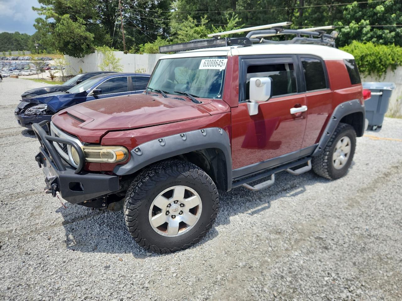 TOYOTA FJ CRUISER 2010