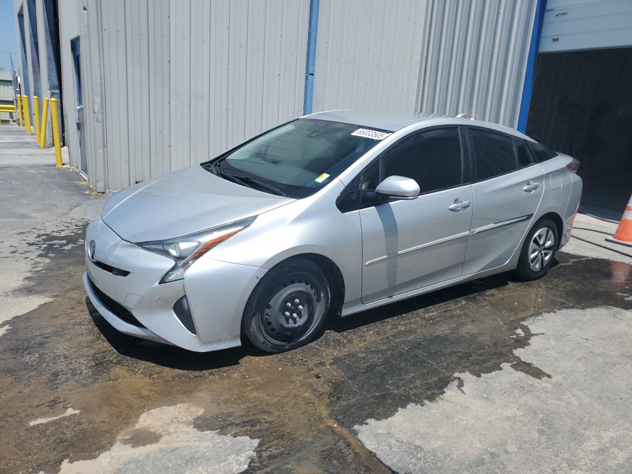TOYOTA PRIUS 2018