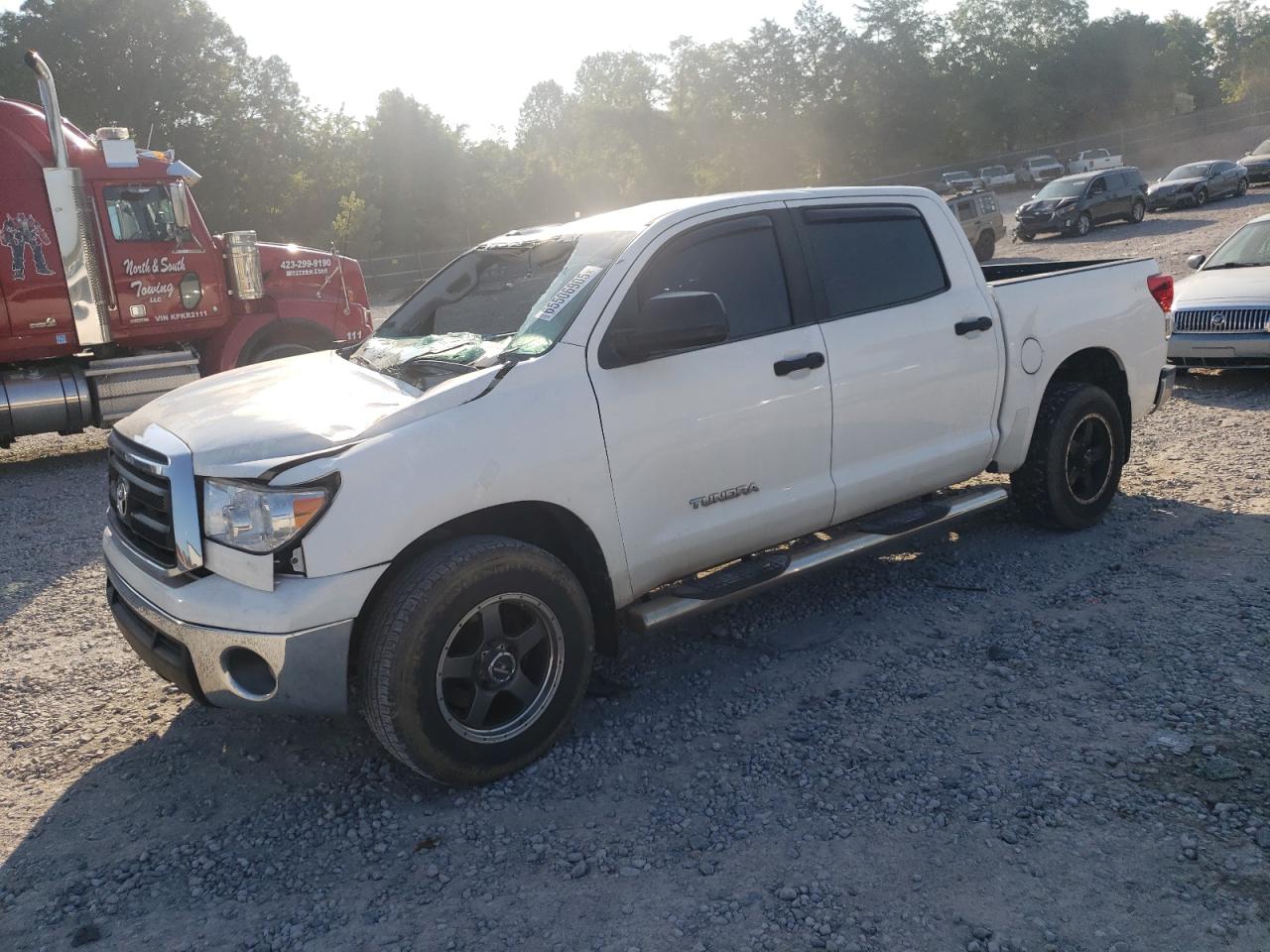TOYOTA TUNDRA CRE 2013