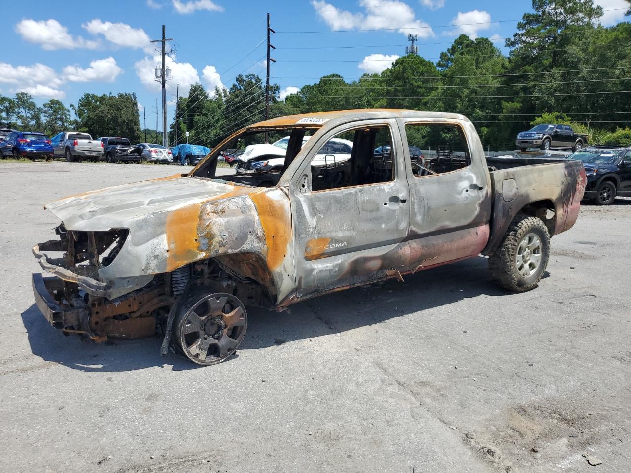 TOYOTA TACOMA DOU 2013
