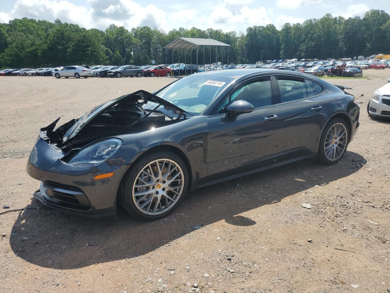 PORSCHE PANAMERA 4 2018