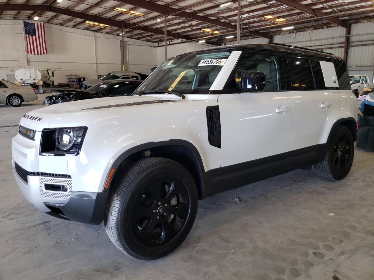 LAND ROVER DEFENDER 1 2024