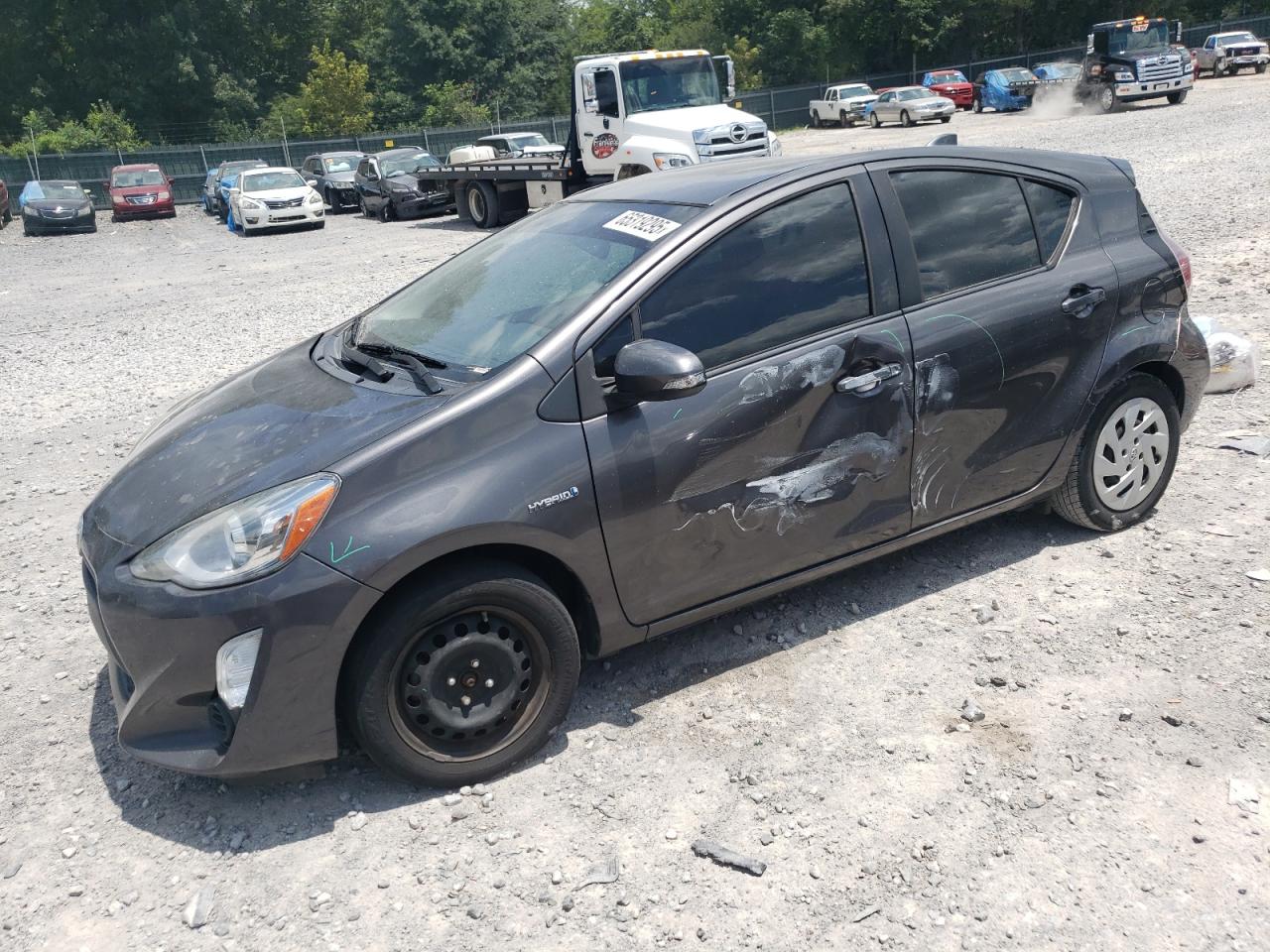 TOYOTA PRIUS C 2015
