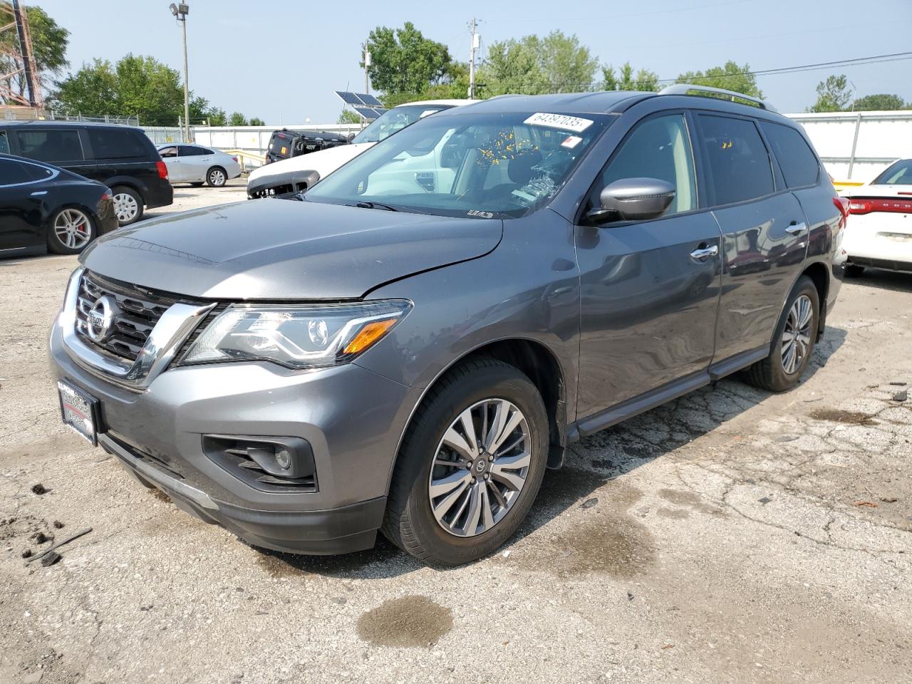 NISSAN PATHFINDER 2019