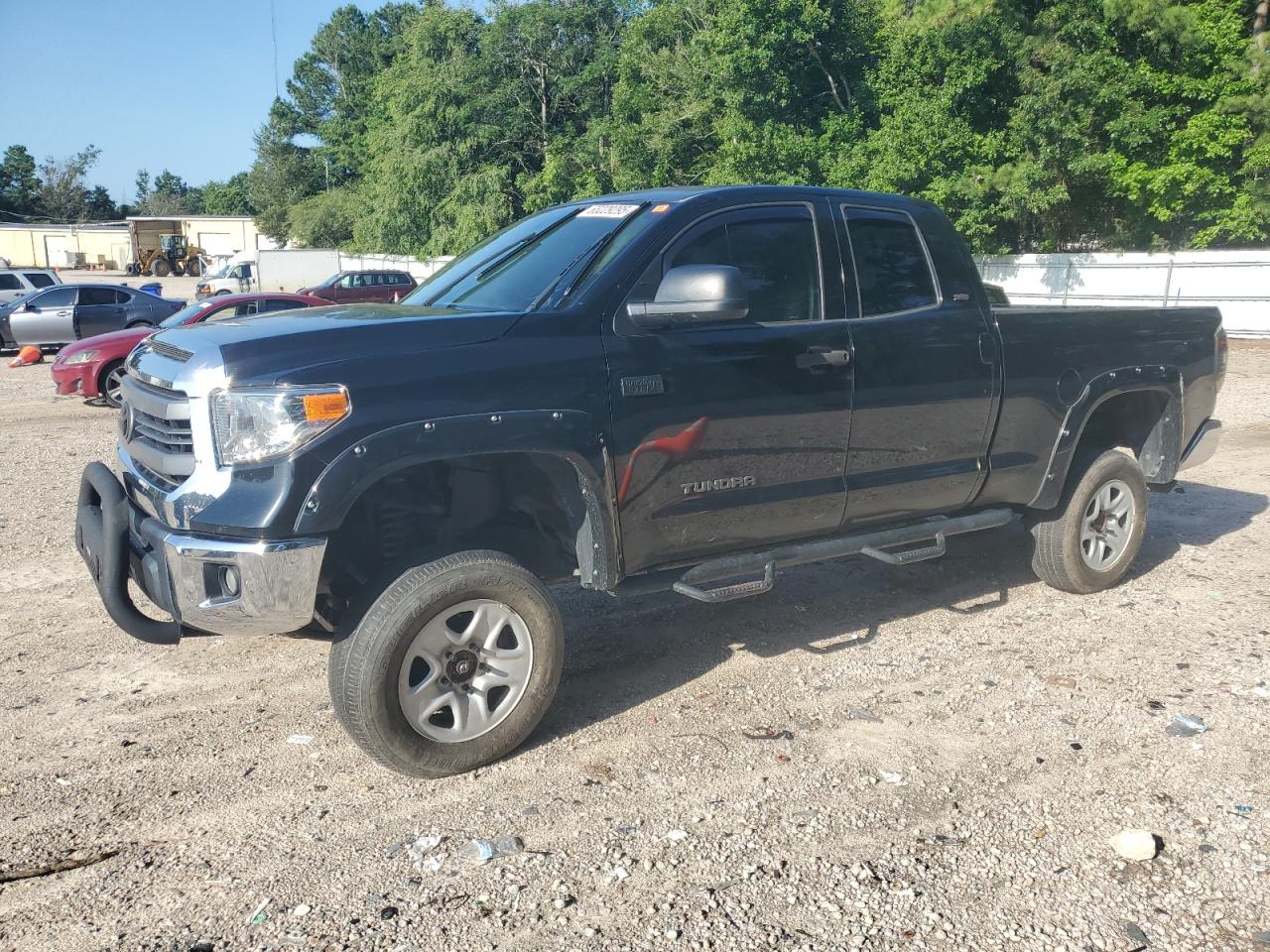 TOYOTA TUNDRA DOU 2014