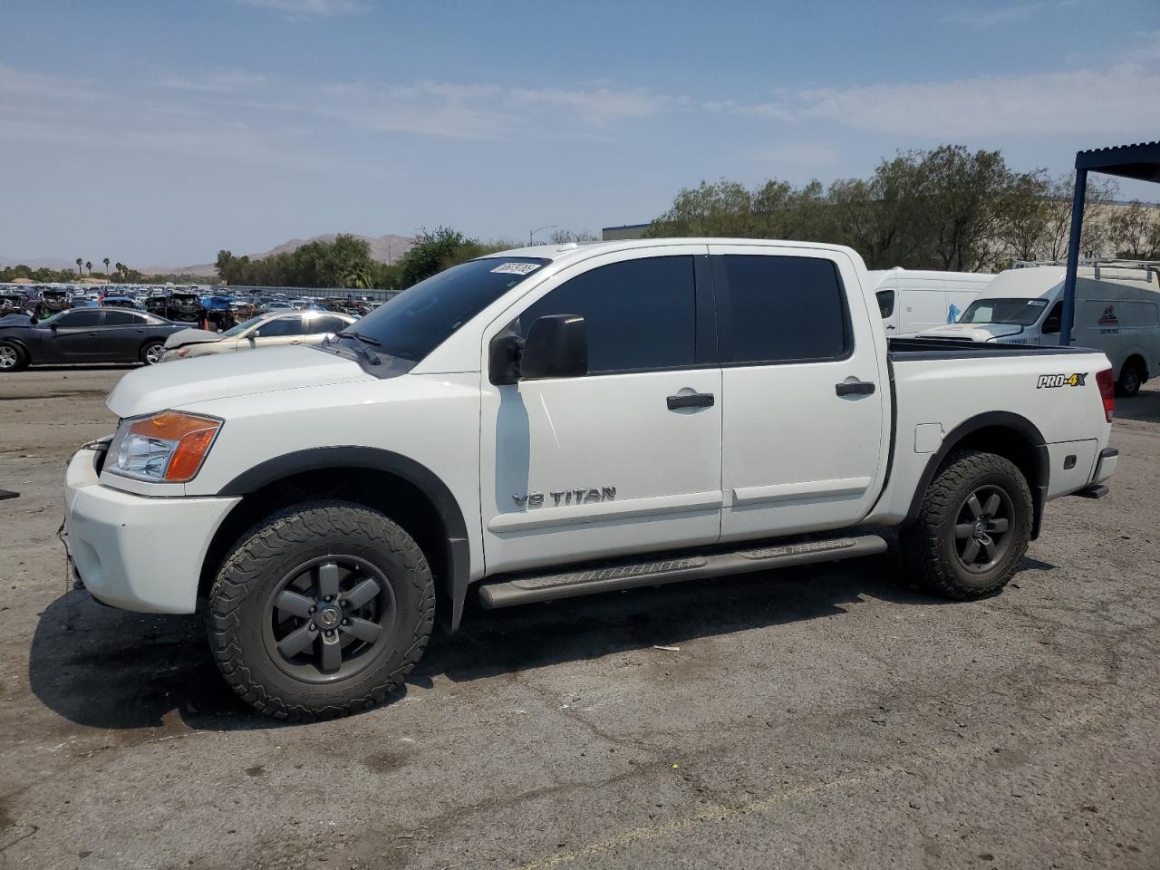 NISSAN TITAN S 2015