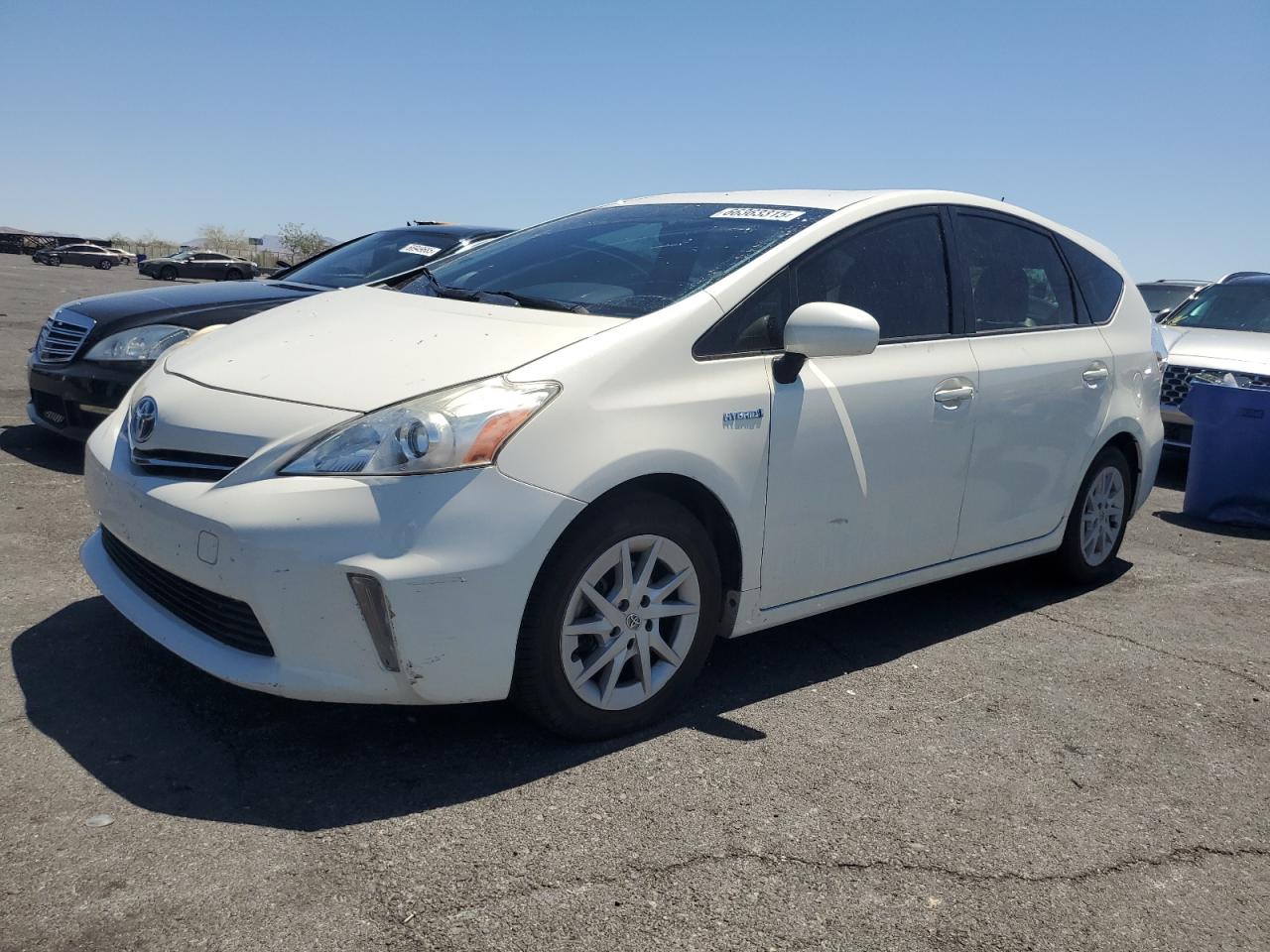 TOYOTA PRIUS V 2012