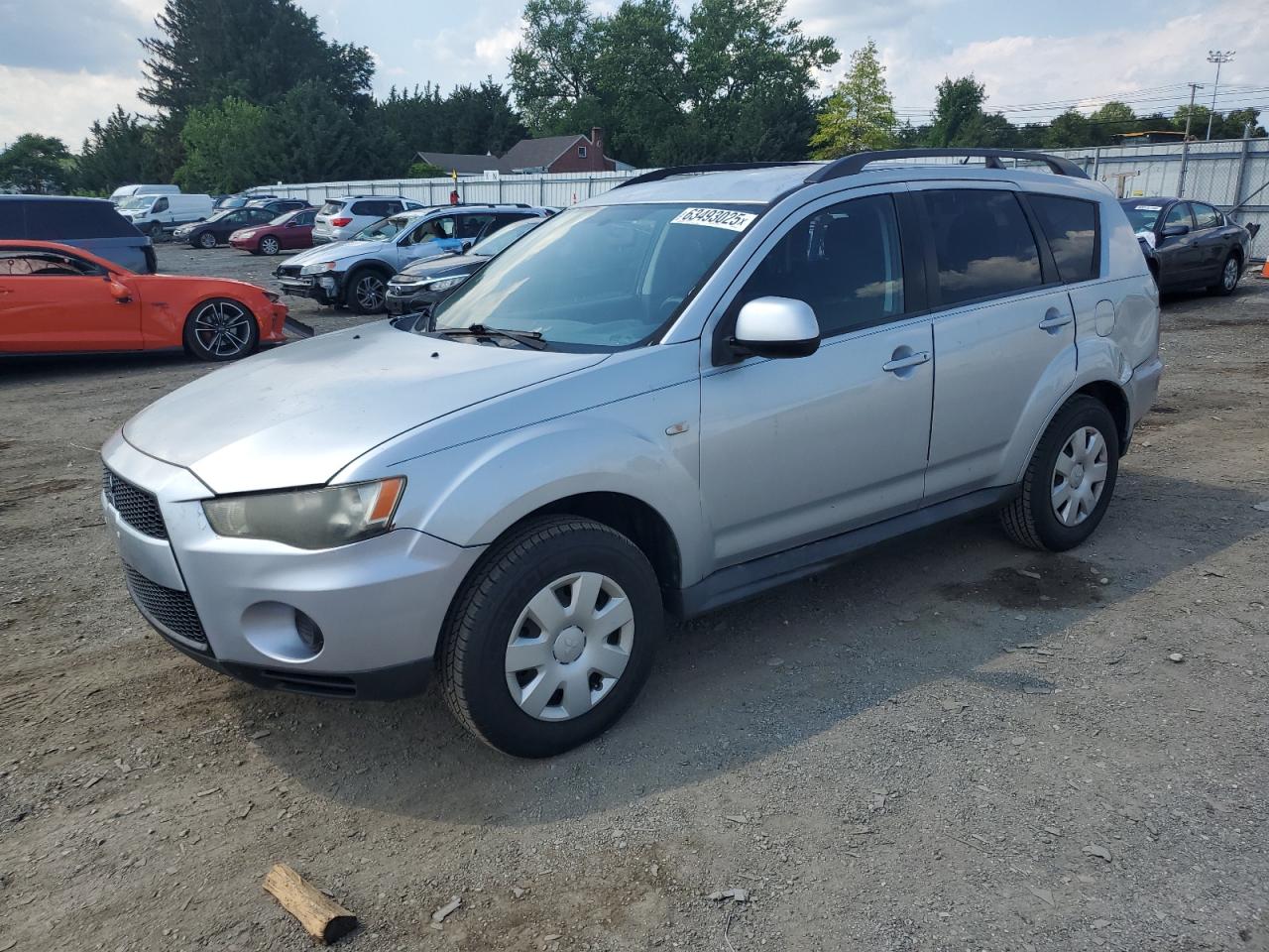 MITSUBISHI OUTLANDER 2011