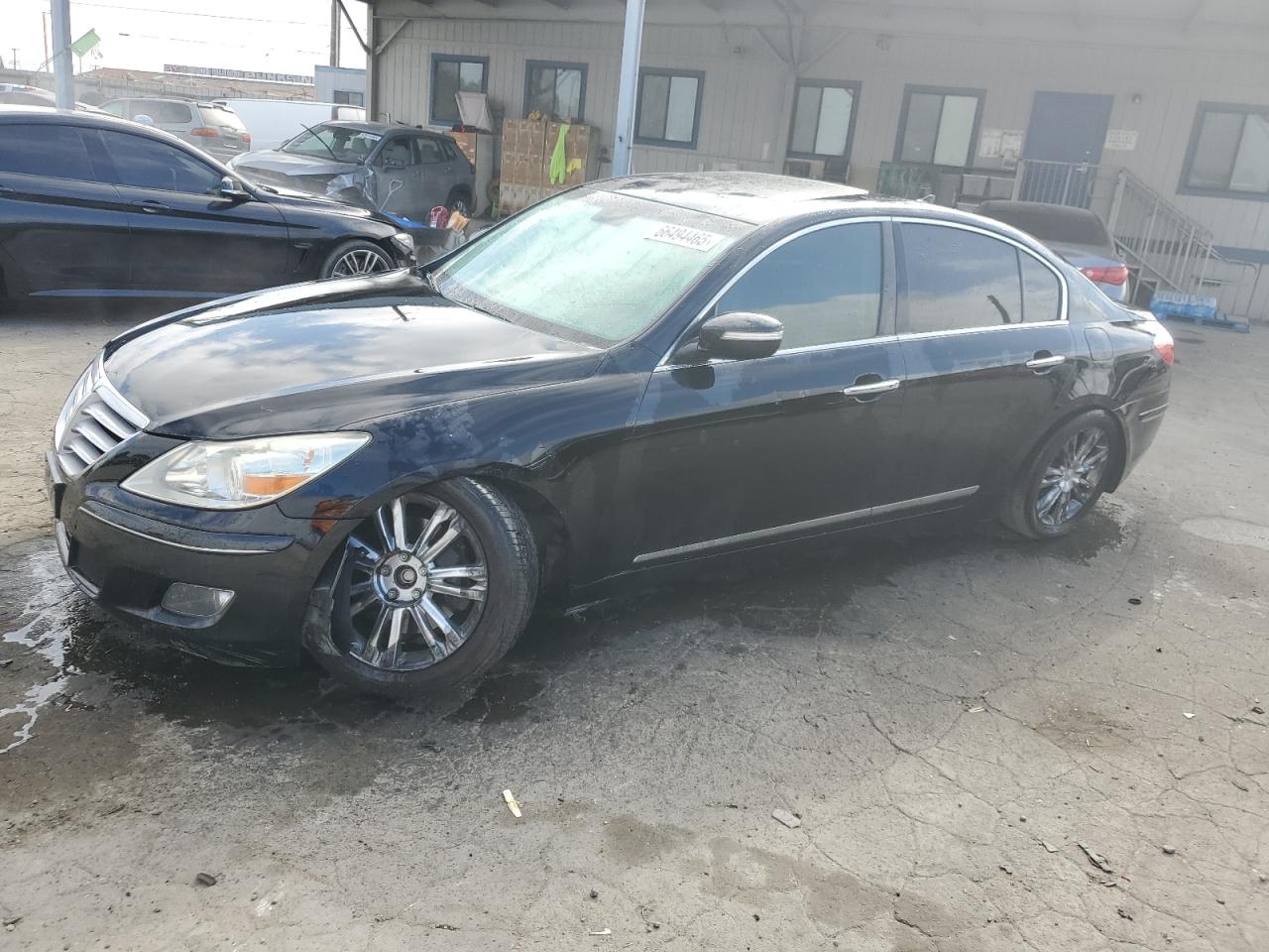 HYUNDAI GENESIS 4. 2011