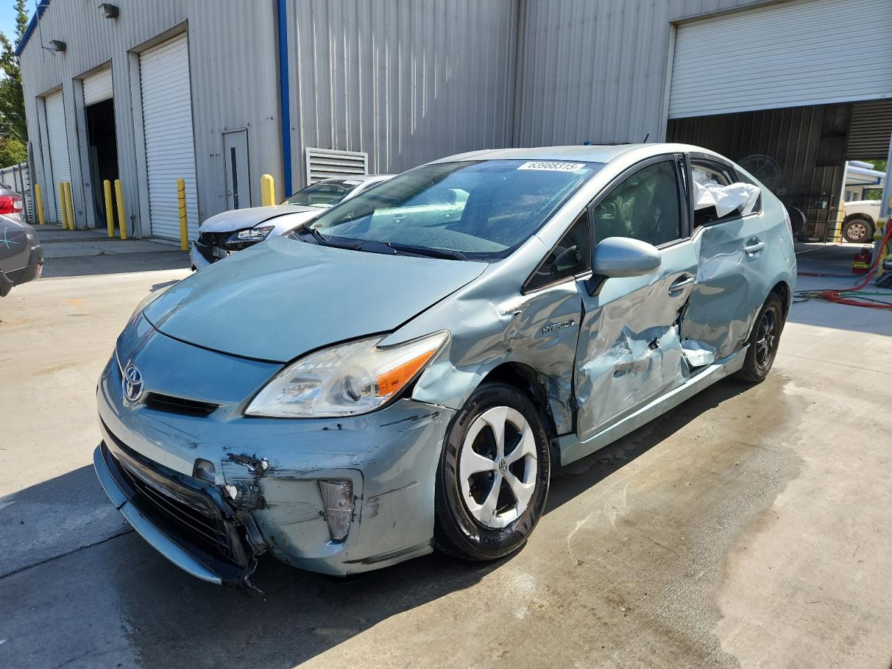 TOYOTA PRIUS 2015