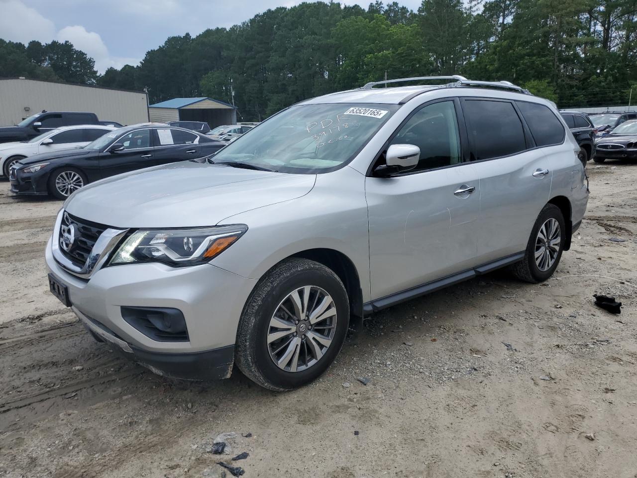 NISSAN PATHFINDER 2019