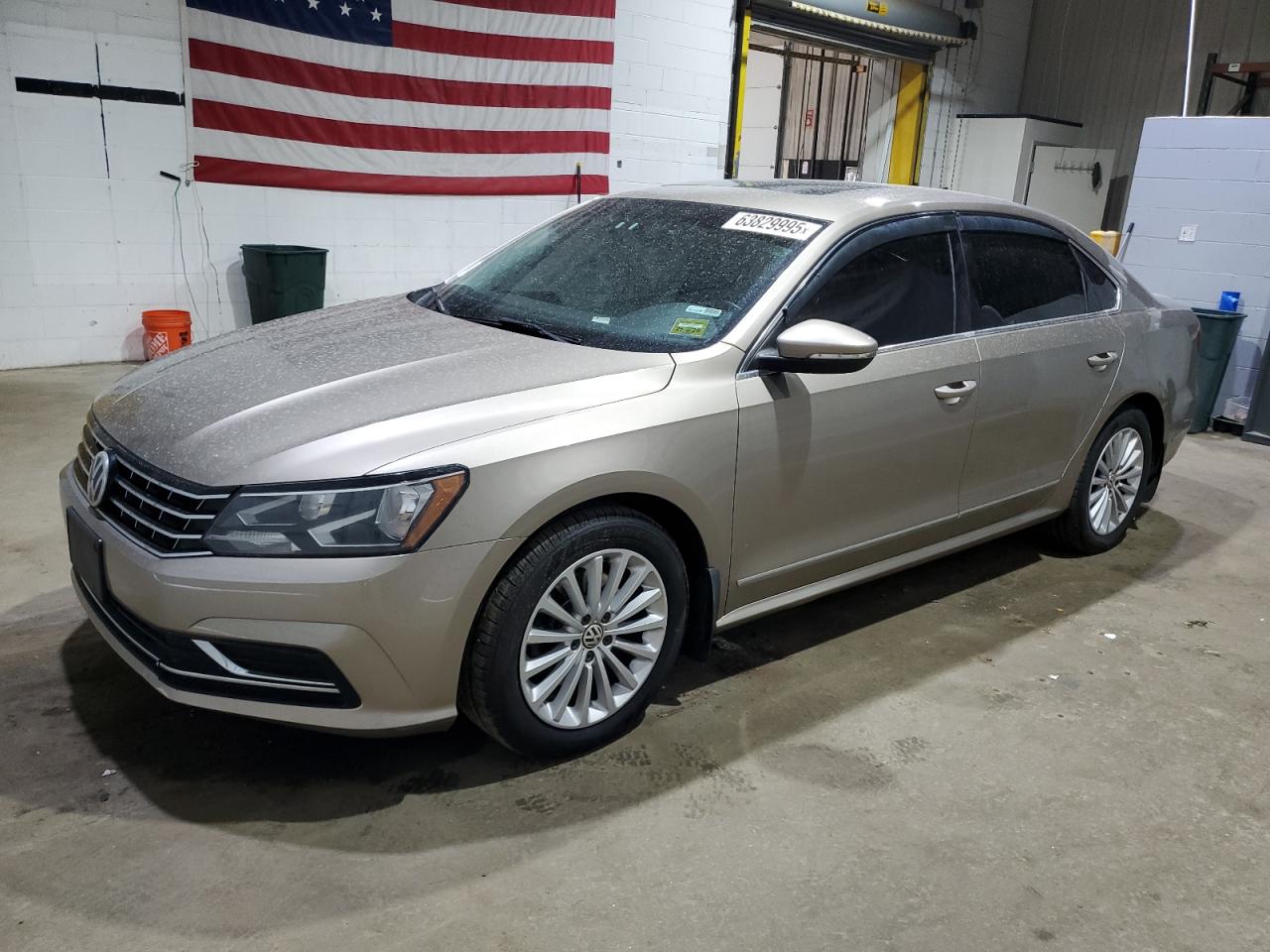 VOLKSWAGEN PASSAT SE 2016