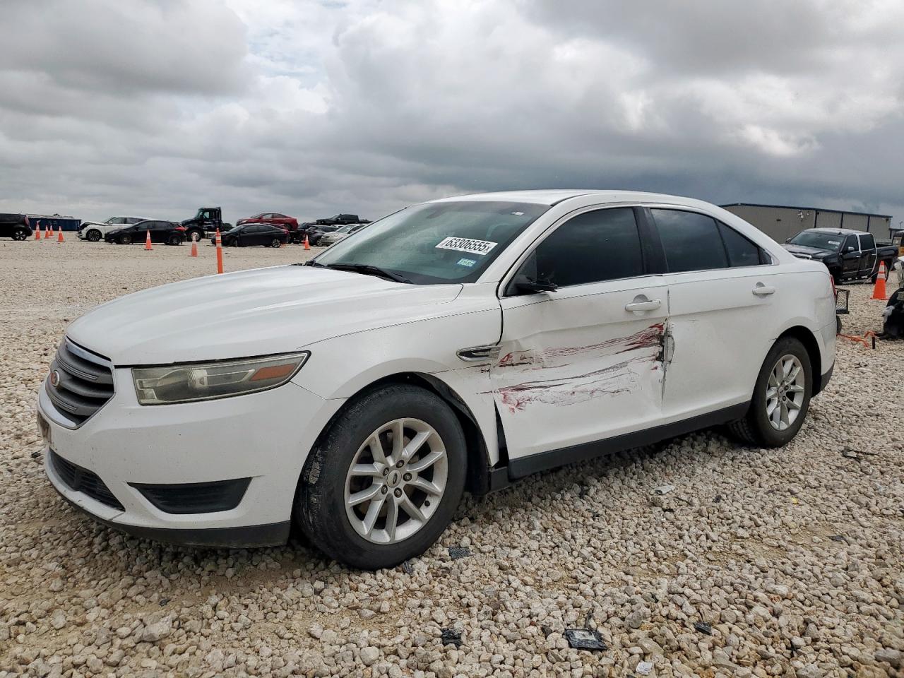 FORD TAURUS SE 2013