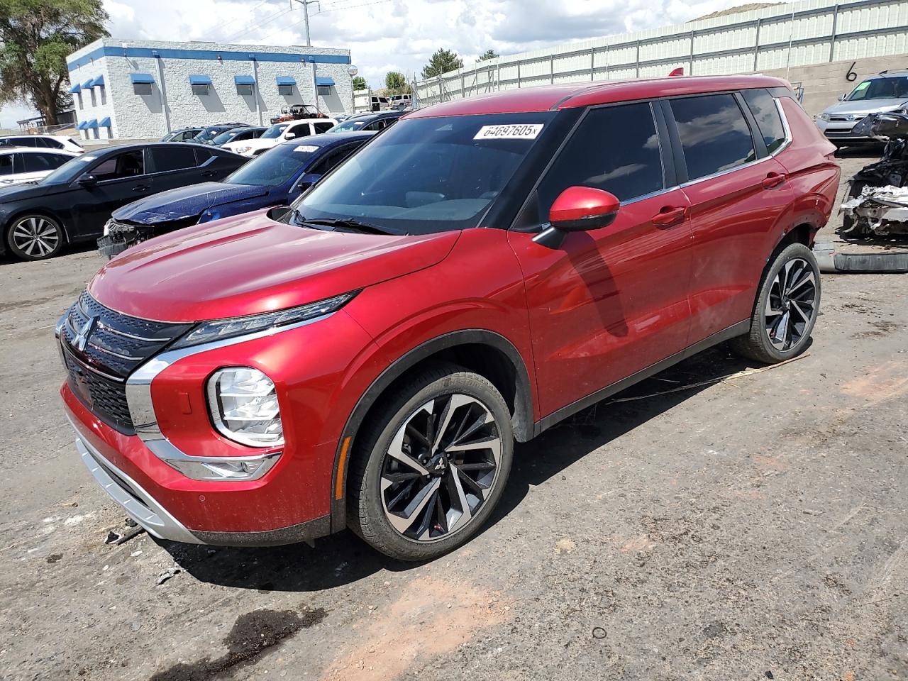 MITSUBISHI OUTLANDER 2024
