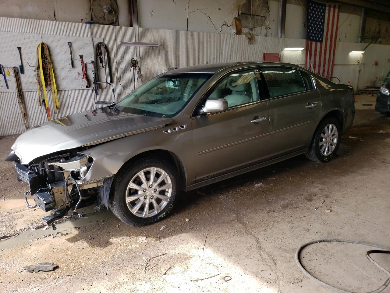 BUICK LUCERNE CX 2010