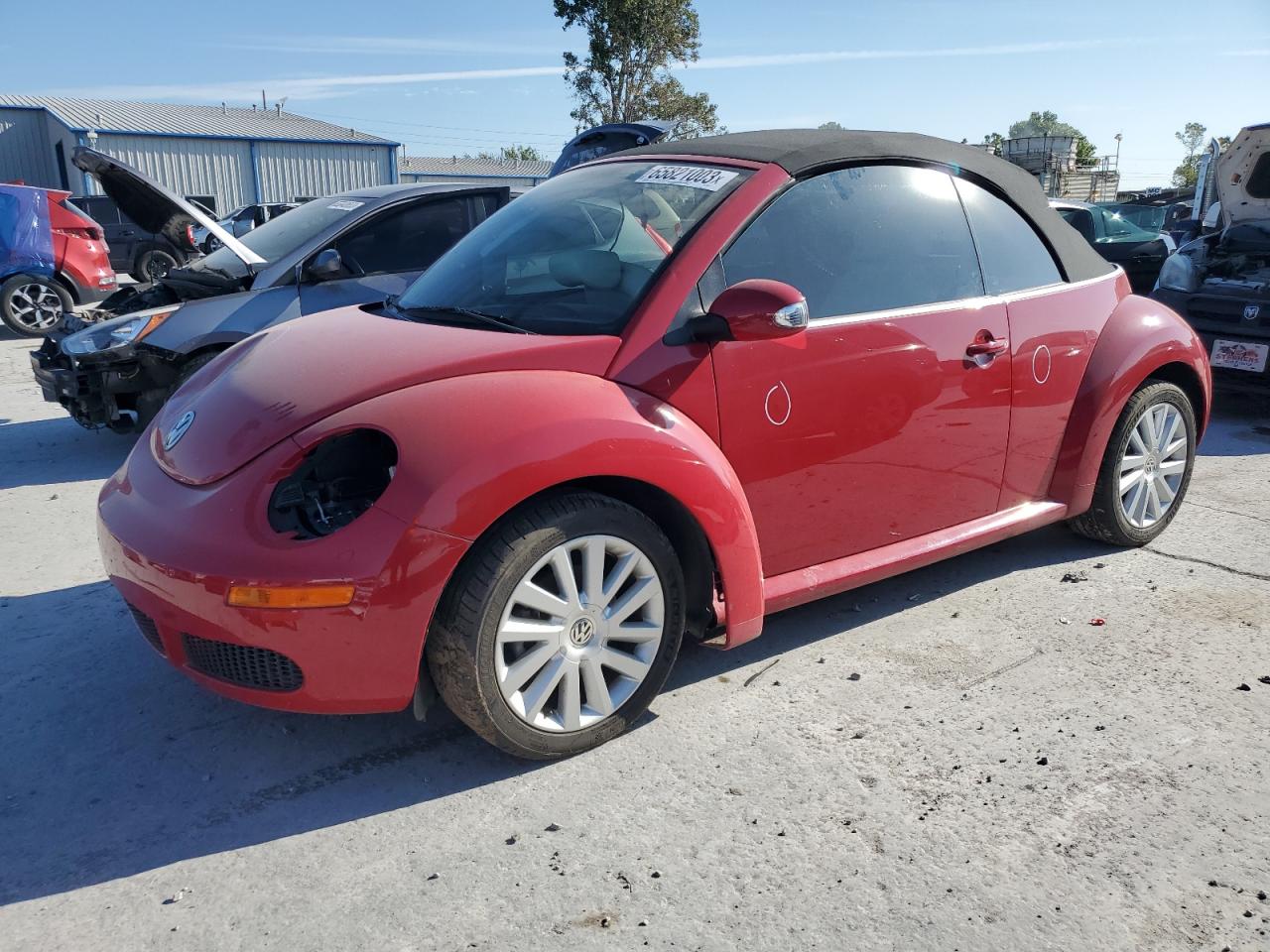 VOLKSWAGEN NEW BEETLE 2010