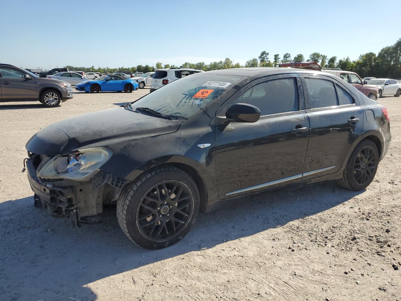 SUZUKI KIZASHI SL 2010