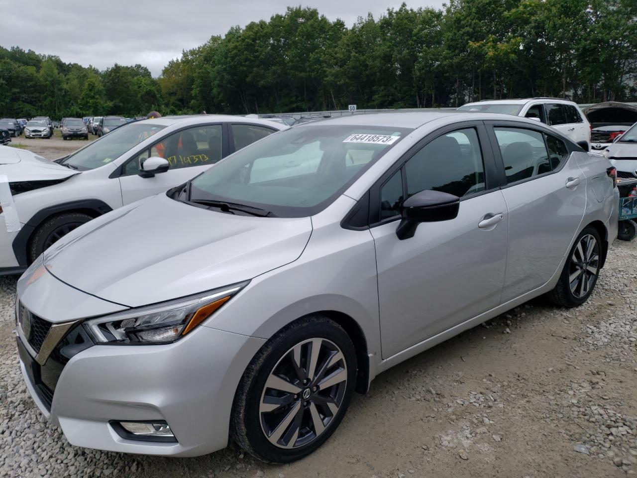 NISSAN VERSA SR 2020