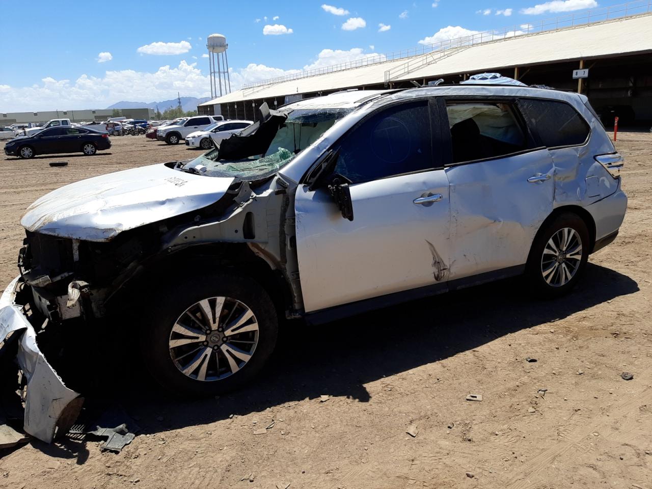 NISSAN PATHFINDER 2018