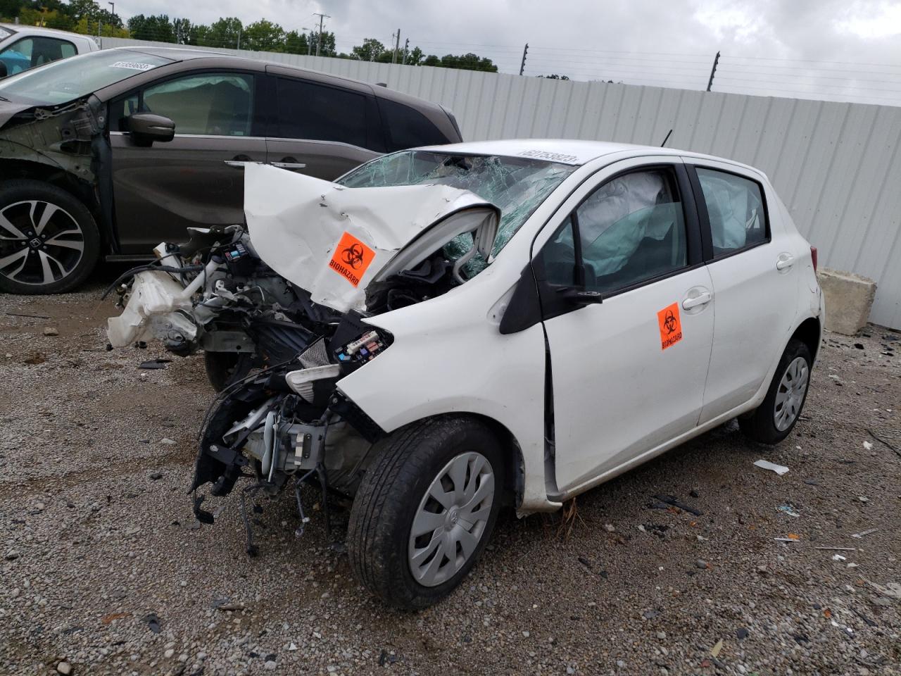 TOYOTA YARIS L 2017