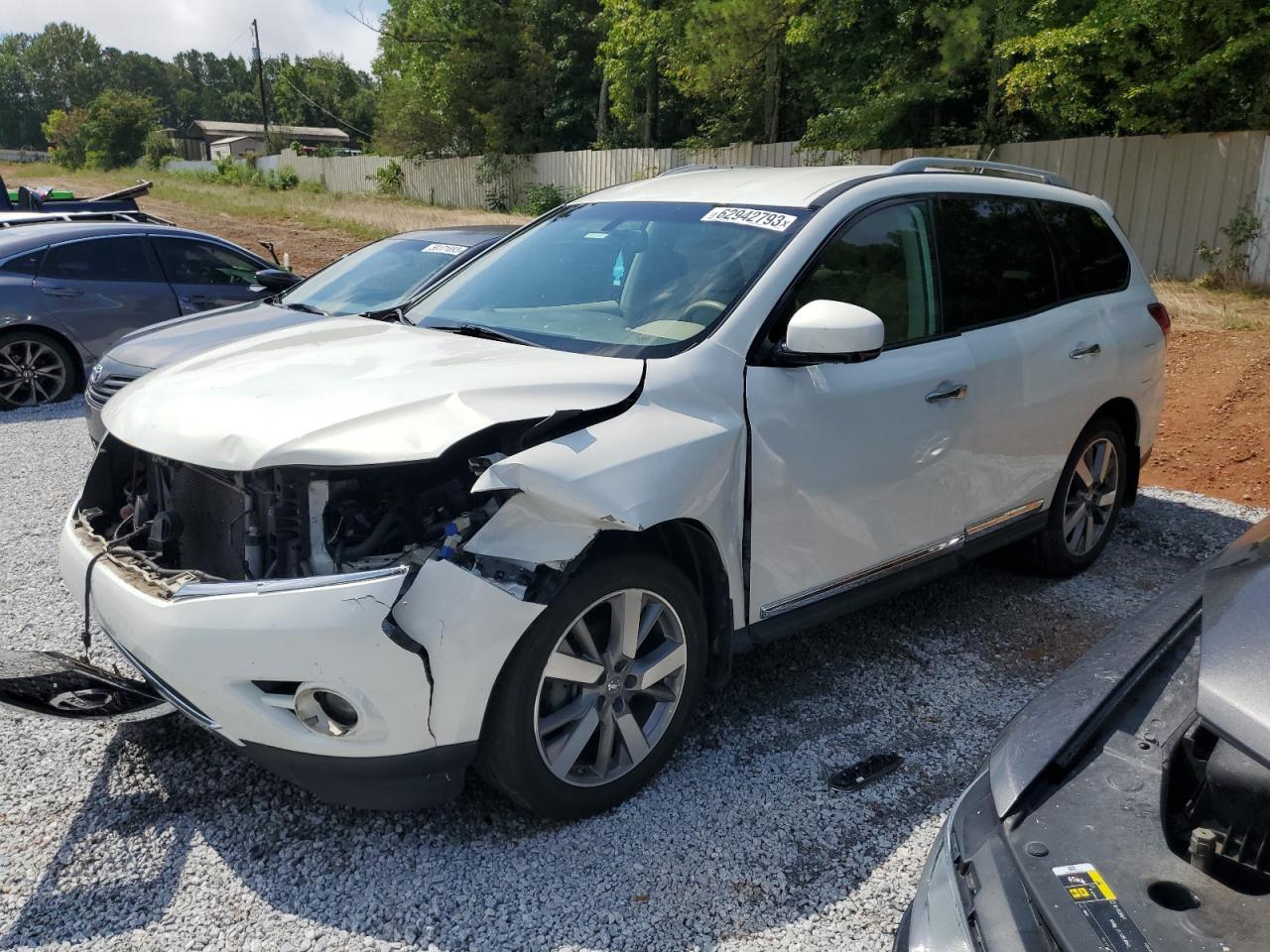 NISSAN PATHFINDER 2013