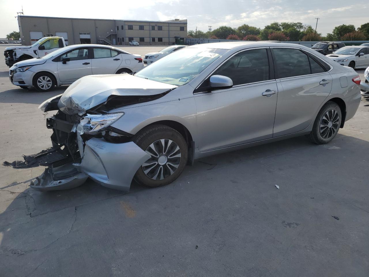 TOYOTA CAMRY LE 2017